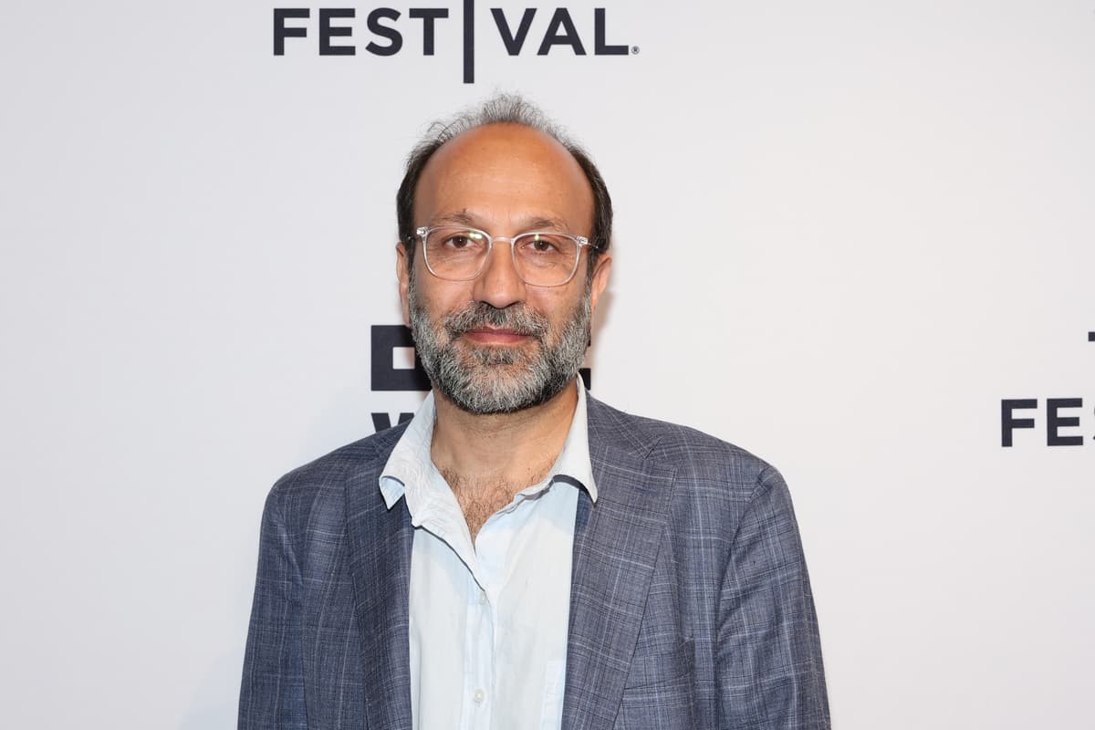 Asghar Farhadi Calls On Filmmakers To Speak Out...