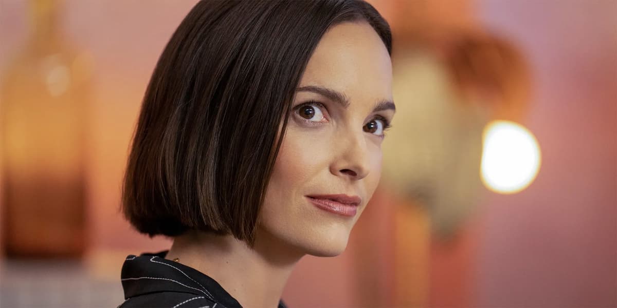 Apple TV's 3-Part Comedy That Defined the...