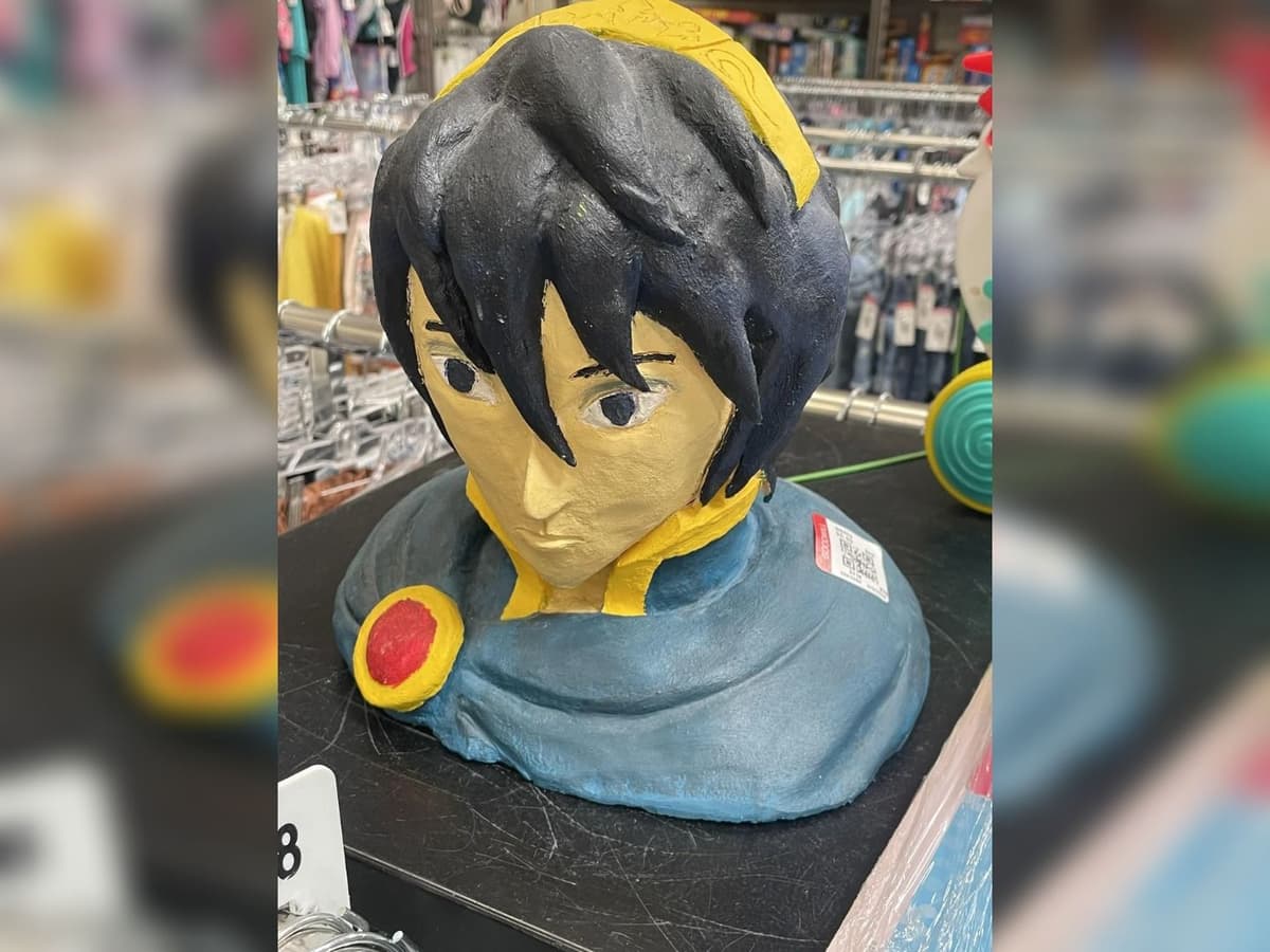 Homemade Fire Emblem statue is the ultimate...