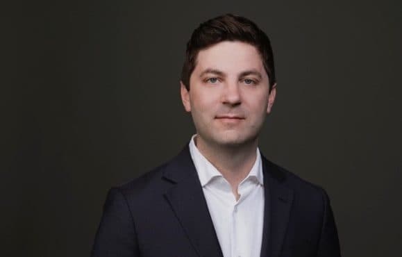 ABC News Names Jon Schlosberg Executive Producer...