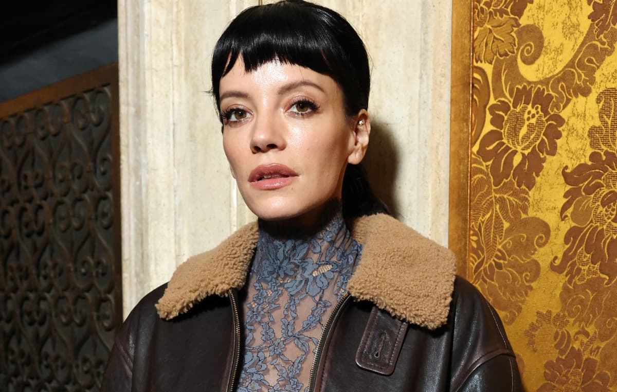 Lily Allen returns to Cameo, selling videos to...
