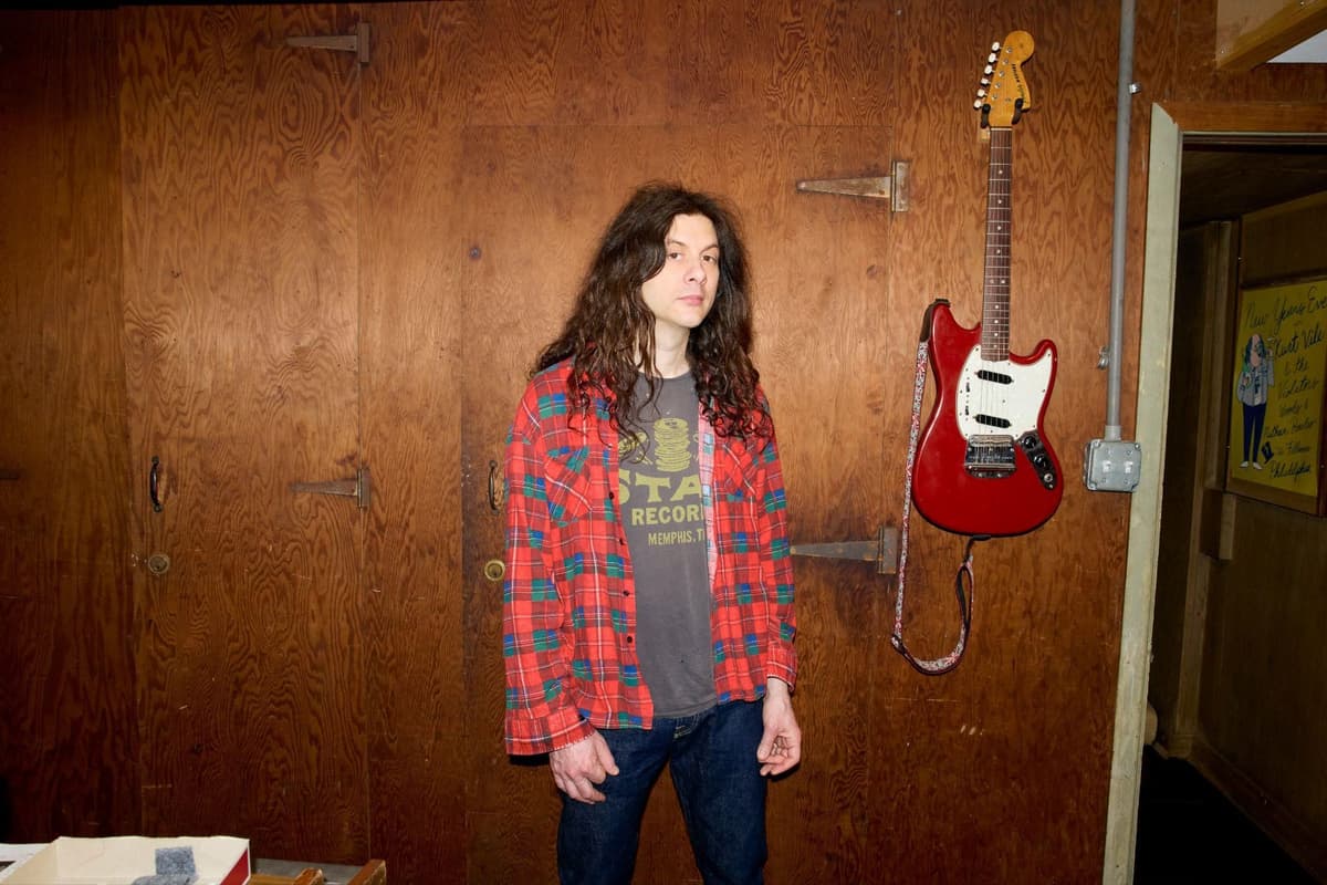Kurt Vile Announces First Album in Four Years and...