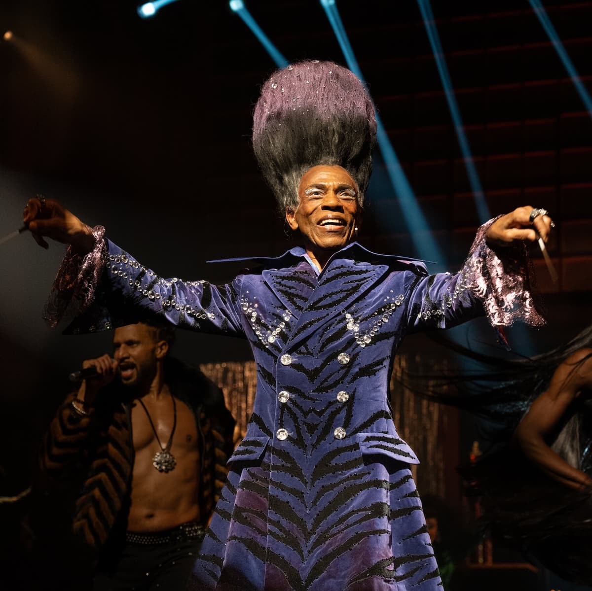 Fanciful and Fabulous: ‘Cats: The Jellicle Ball’...