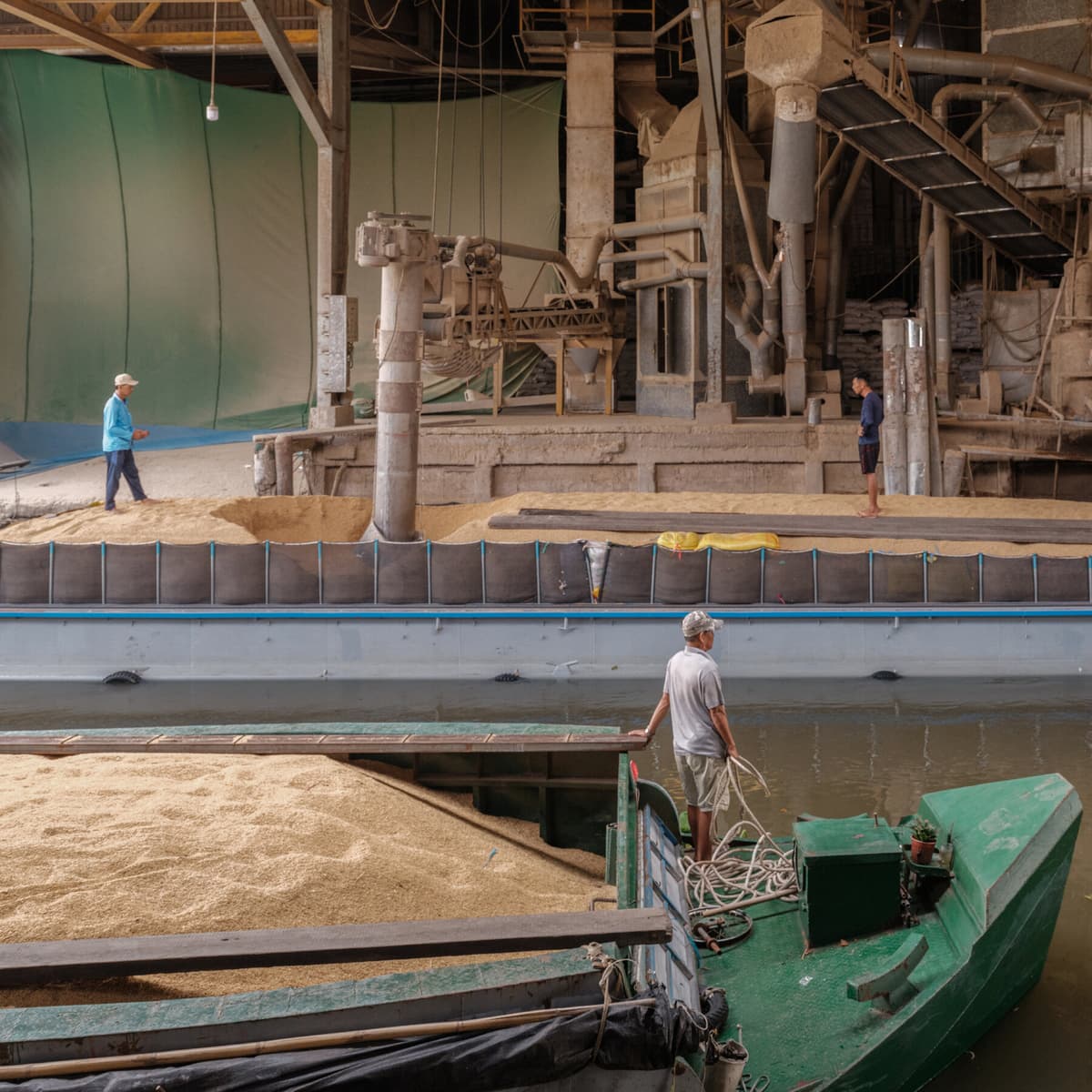 How War in the Middle East Paralyzed an Asian...