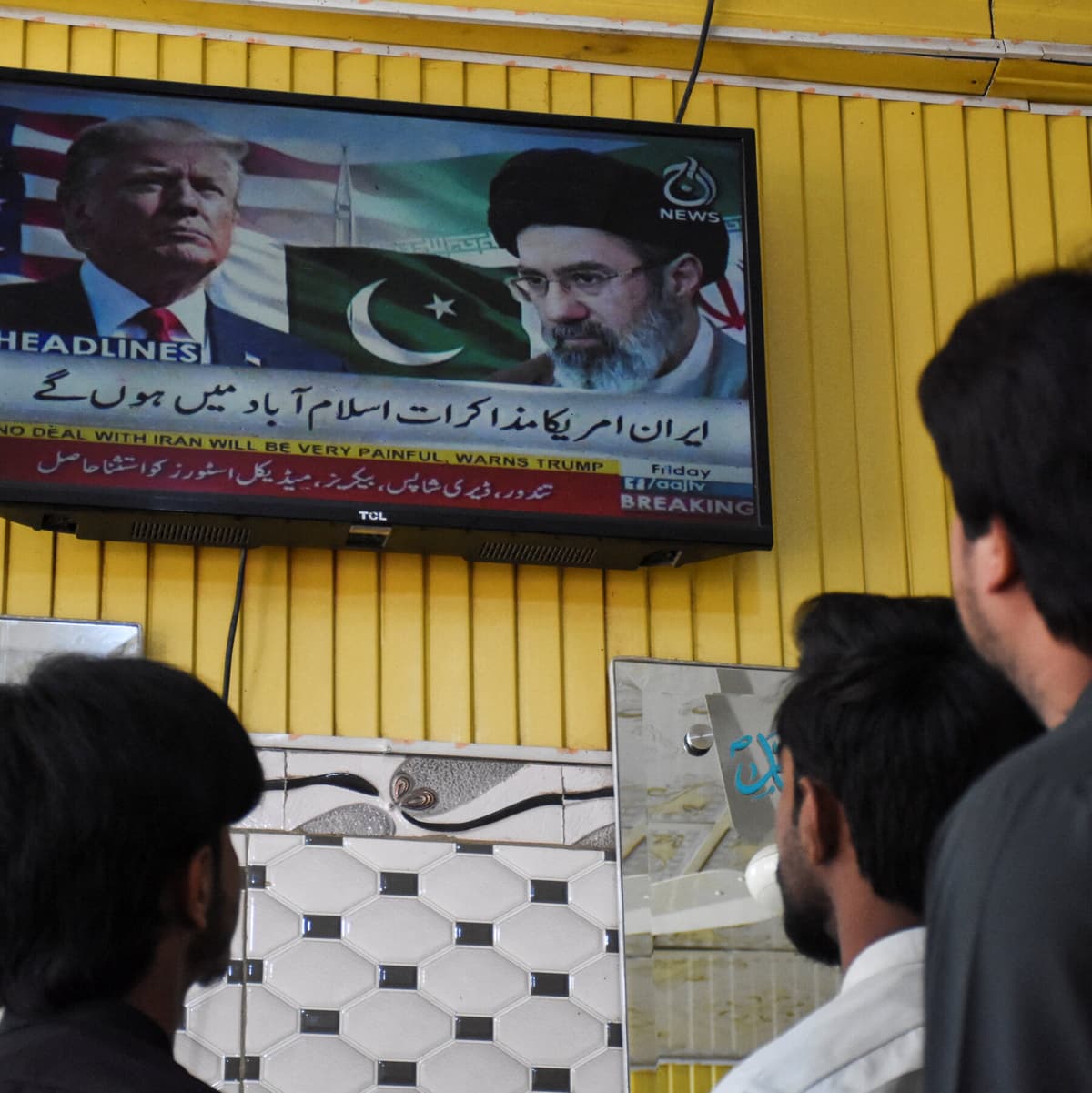 Facing Many Crises, Pakistan Tries to End a Big...