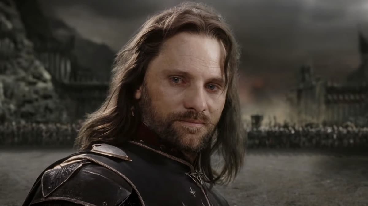 Viggo Mortensen Missing In The Lord Of The Rings...